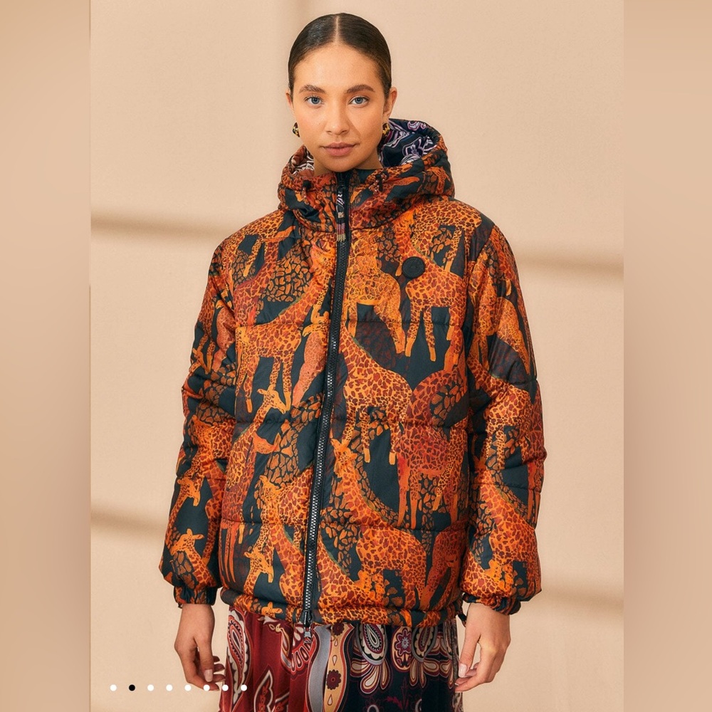 FARM Rio Multicolor Patterned Puffer Jacket - Picture 6 of 15